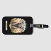 かわいいベビーゾウふくらはぎワイルドフラワーワンダーラスト ラゲッジタグ (正面横)