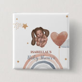 かわいいベビーバニーのアフリカ系アメリカ人の子供の赤ちゃんシャワー 缶バッジ (正面)