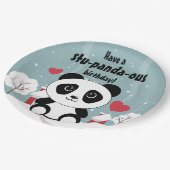 かわいいベビーパンダin冬の雪グレー ペーパープレート (アングル)