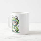 かわいいベビー猫とカエル帽子 コーヒーマグカップ (正面左)