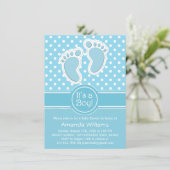 かわいいベビー足ブルーホワイト – その男の子の赤ちゃんシャワー 招待状 (スタンド正面)