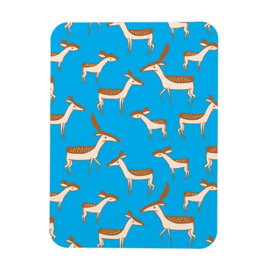 かわいいベビー鹿とファミリーオンスカイブルー マグネット (縦)