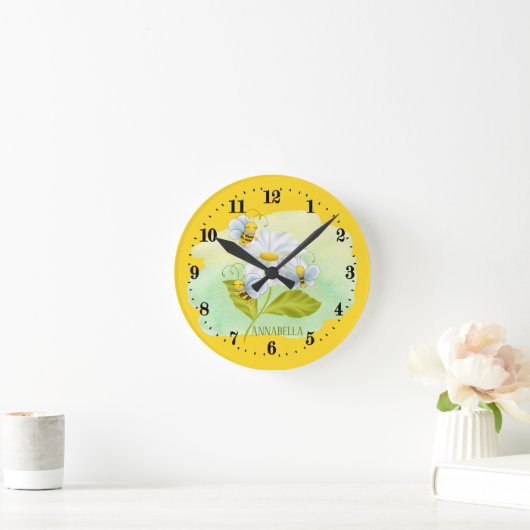 かわいいベビー・ビー愛好家が名前を付け加える ラウンド壁時計 (ホーム)