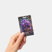 かわいいベリー泥棒のモンスター ファンタジーな森の芸術 バッジ (手持ち)