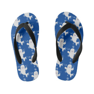 かわいいベルーガの泡の漫画イラストレーション キッズビーチサンダル