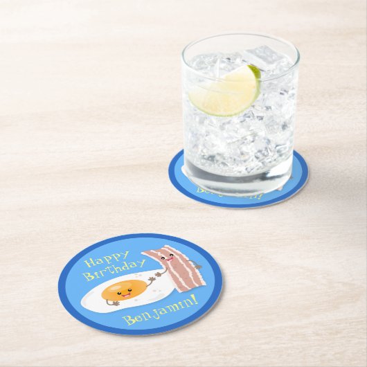 かわいいベーコンと卵の漫画イラストレーション ラウンドペーパーコースター (インサイチュ)