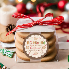 かわいいベージュ赤いジンジャーブレッドのクッキーのクリスマス ラウンドシール