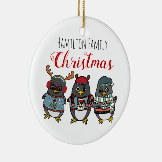 かわいいペおもしろいンギン |家族カスタムのクリスマス セラミックオーナメント (右)