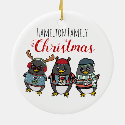 かわいいペおもしろいンギン |家族カスタムのクリスマス セラミックオーナメント (裏面)