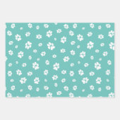 かわいいペットの足はティール（緑がかった色）、サンゴ、紫にハートをプリント ラッピングペーパーシート (正面)