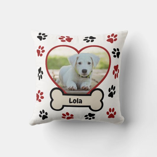 かわいいペット犬の写真ハート赤と黒の前足のパターン クッション (裏面)