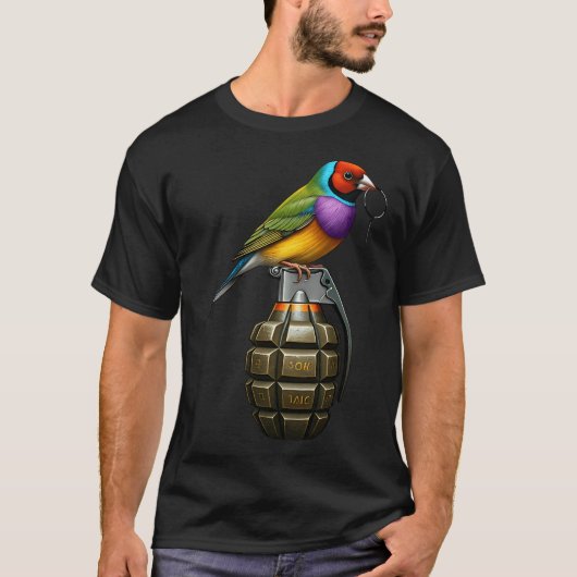 かわいいペンギンがニンジンを食べる野菜 Tシャツ (正面)