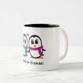 かわいいペンギンのカップルのマグカップ ツートーンマグカップ (正面右)