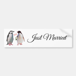 かわいいペンギンの新婚カップル バンパーステッカー