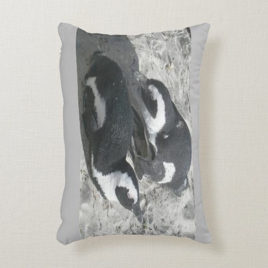 かわいいペンギン二頭立て枕 アクセントクッション (正面(垂直))