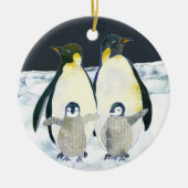 かわいいペンギン家族の冬のクリスマス セラミックオーナメント (正面)