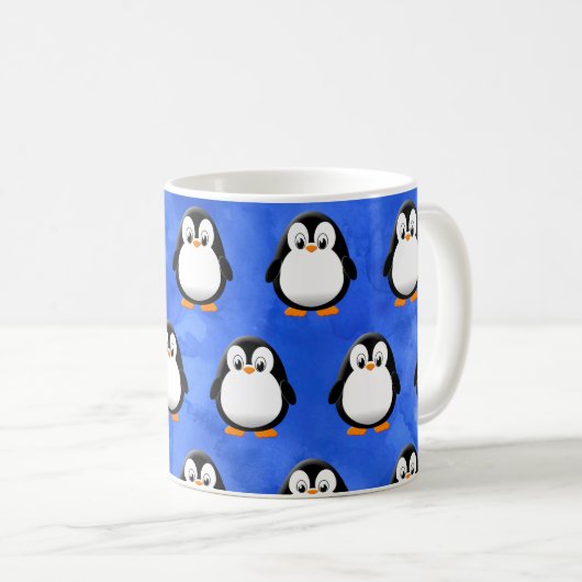 かわいいペンギン漫画の青い水色 コーヒーマグカップ (正面右)