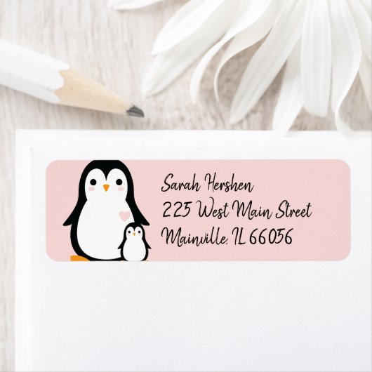 かわいいペンギン赤ちゃんシャワーピンクの少女 ラベル (インサイチュ)