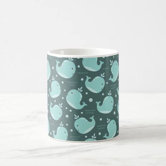 かわいいホエールパターンティール（緑がかった色）ブルーキッズマグ コーヒーマグカップ (中央)