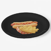 かわいいホットドッグとフランスのポテト ペーパープレート (アングル)