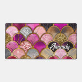 かわいいホットピンクの金ゴールドマーメイドはかりで測ガーリー デスクマット (正面)