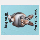 かわいいホッピングウサギ フリースブランケット (正面(横))