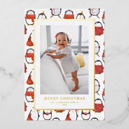 かわいいホリデーペンギン柄クリスマスフォト 箔シーズンカード (正面)