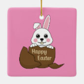 かわいいホワイトバニーinチョコレート卵ハッピーイースター セラミックオーナメント (裏面)