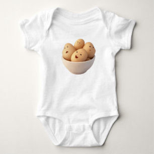 . .かわいいポテトをボウルに ベビーボディスーツ