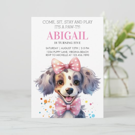 かわいいポーティパピードッグピンクペット子供の誕生日パーティー 招待状 (スタンド正面)