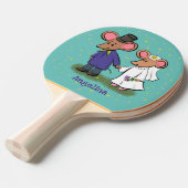 かわいいマウスカップル漫画イラストレーション 卓球ラケット (正面アングル)