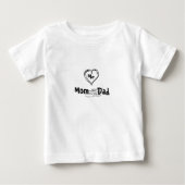 かわいいママとパパのハート - 名前入りベビーTシャツ ベビーTシャツ (正面)