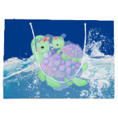 かわいいママとベビーウミガメ ラージペーパーバッグ (裏面)