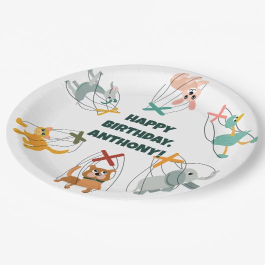 かわいいマリオネットパペットショーをテーマにした子供の誕生日 ペーパープレート (アングル)