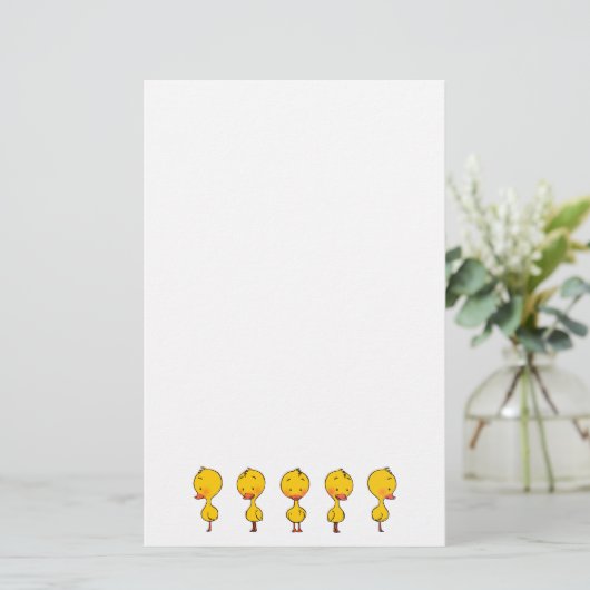 かわいいマンガのイエローアヒル（5匹） 便箋 (スタンド正面)