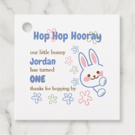 かわいいマンガのバニーが1人の男の子を1歳の誕生日に フェイバータグ