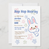 かわいいマンガのバニーが1人の男の子を1歳の誕生日に 招待状 (正面)