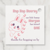 かわいいマンガのバニー一女の子を変える1歳の誕生日 フェイバータグ (裏面)