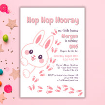 かわいいマンガのバニー一女の子を変える1歳の誕生日