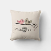 かわいいマンガのラブバードを枝にバレンタインデー クッション (正面)