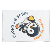 かわいいマンガペンギン空手武術 枕カバー (正面右)