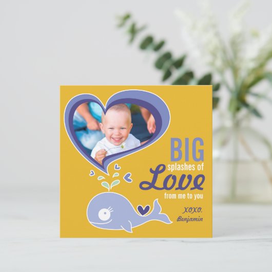 かわいいマンガ紫のクジラのバレンタイン写真グリーティング シーズンカード (スタンド正面)