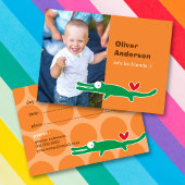 かわいいマンガ緑のアリゲーターフォトキッドの日遊付付 コーリングカード