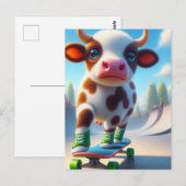 かわいいミニブラウンとホワイトカウスケートボード ポストカード (正面/裏面)