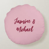 かわいいミニマルなブルゴーニュ赤い書道自身の名前 ラウンドクッション (裏面)