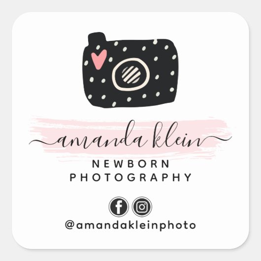 かわいいミニマル写真家カメラブラック&ピンク スクエアシール (正面)