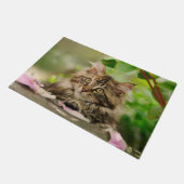 かわいいメインのあらいぐまの子ネコ ドアマット (アングル)