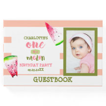 かわいいメロンの幸せ1歳の誕生日の水色