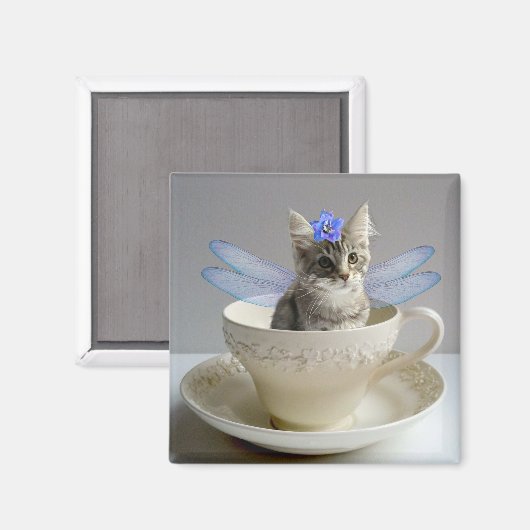 かわいいメーヌクーンキッテン猫の妖精のスクエアマグネット マグネット (正面/裏面)