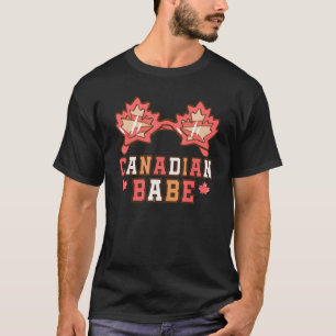 かわいいメープルリーフサングラスカナダデイカナダバブ Tシャツ